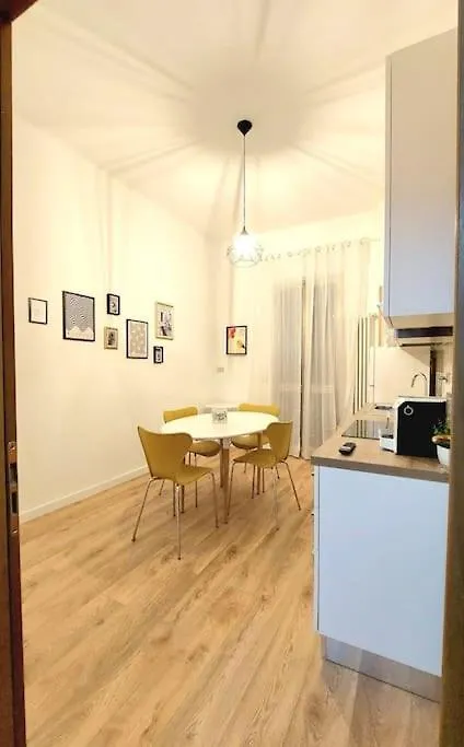 Casa Cleo Daire Bolonya